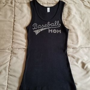 Baseball mom tank size M